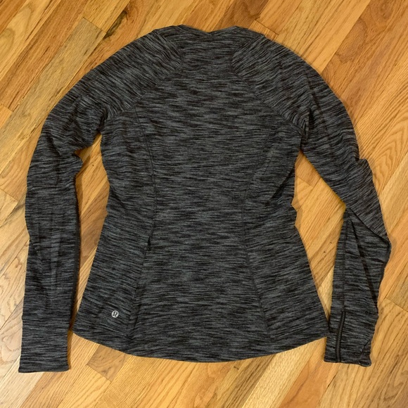 lululemon Tech Long Sleeve - Picture 5 of 5
